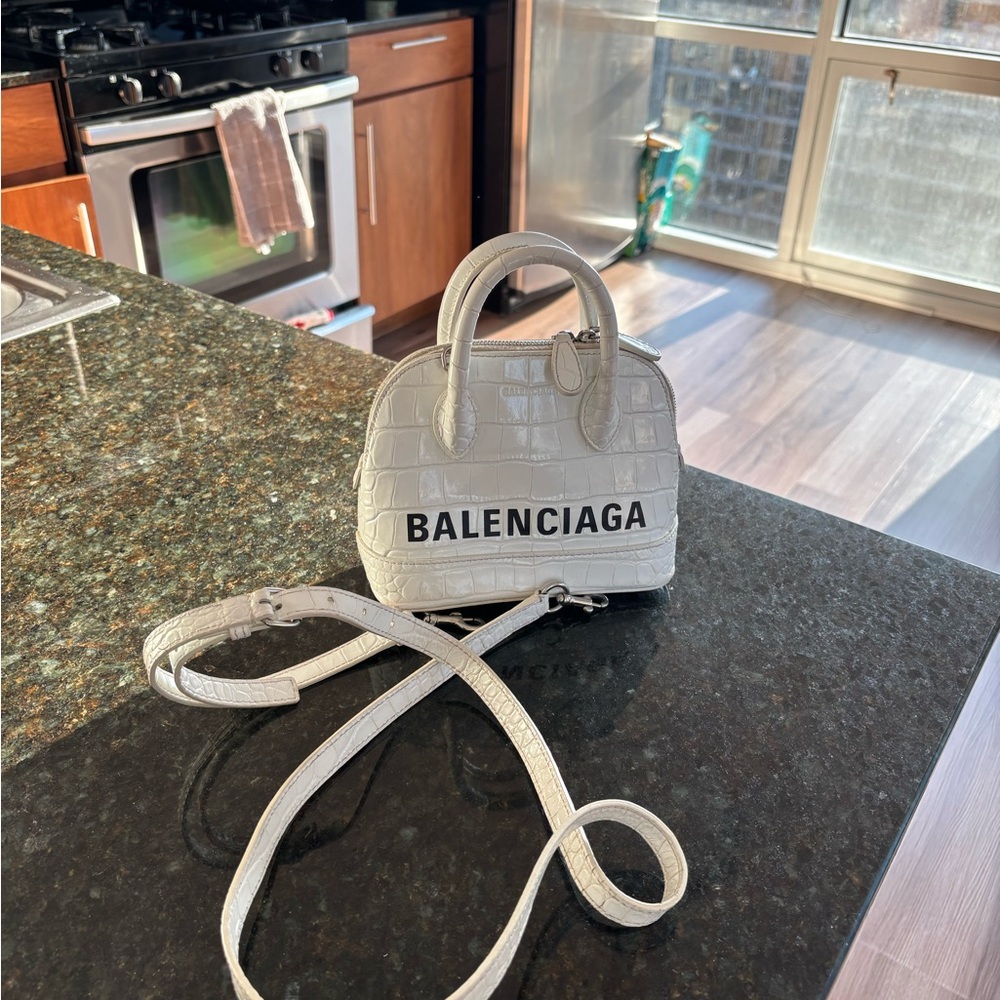 Balenciaga White Croc-Embossed Women's Bag - Picture 7 of 7